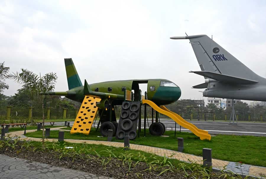 Naval Aircraft Museum 